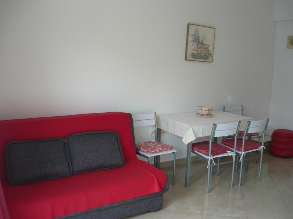Apartments Luka Sevid Exterior photo